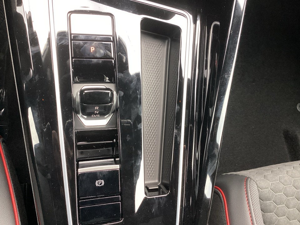 2026 Volkswagen Golf GTI SE