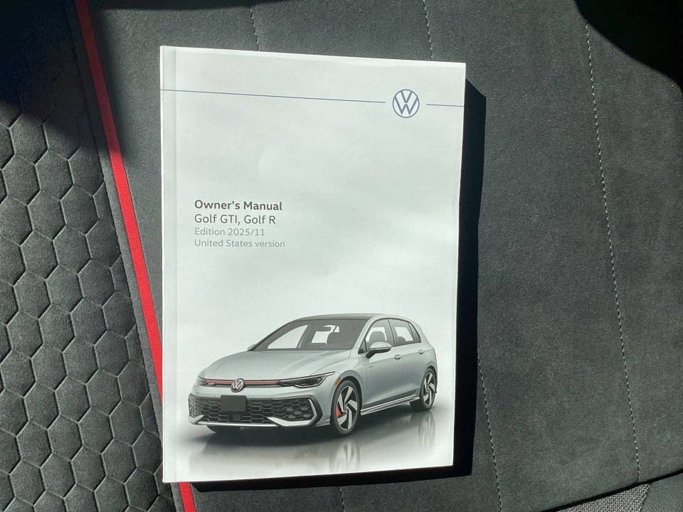 2026 Volkswagen Golf GTI SE