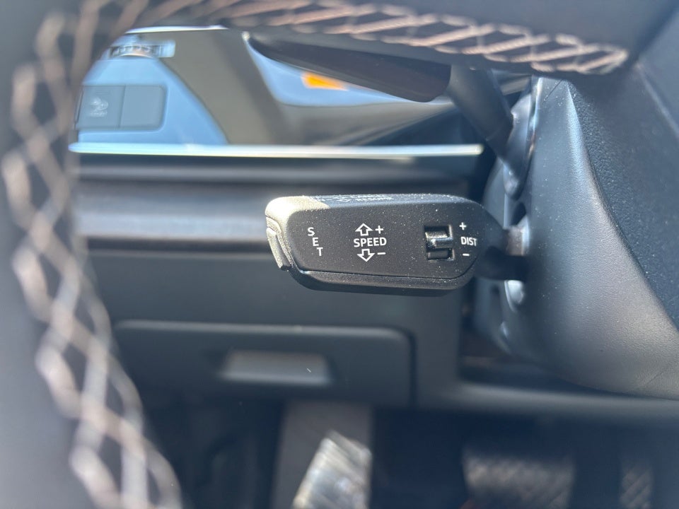 2023 Audi Q8 Premium Plus 55 TFSI quattro Tiptronic