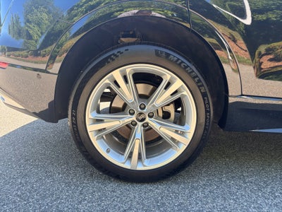 2023 Audi Q8 Premium Plus 55 TFSI quattro Tiptronic