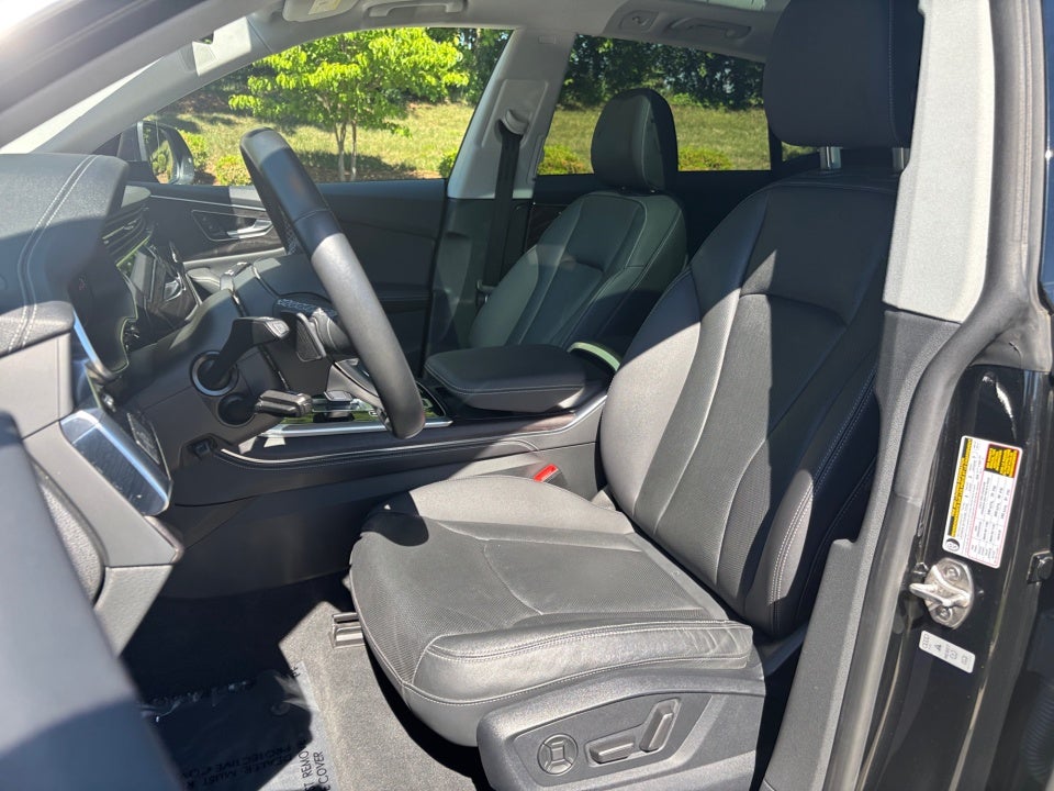 2023 Audi Q8 Premium Plus 55 TFSI quattro Tiptronic