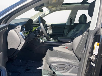 2023 Audi Q8 Premium Plus 55 TFSI quattro Tiptronic