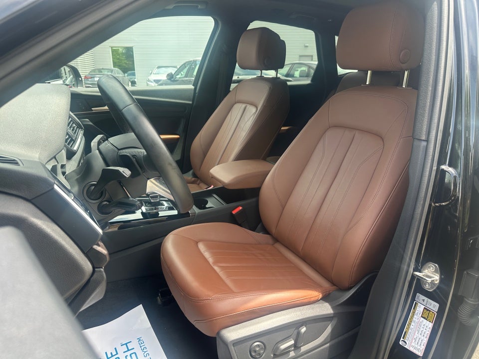 2023 Audi Q5 S line Premium