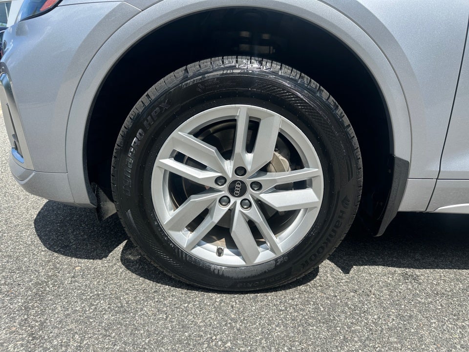 2023 Audi Q5 S line Premium