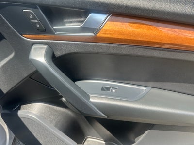 2023 Audi Q5 S line Premium