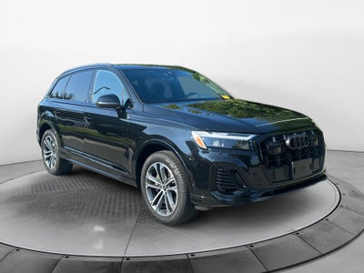 2025 Audi Q7 Premium Plus