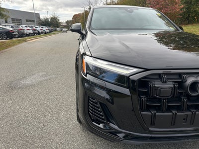 2025 Audi Q7 Premium Plus