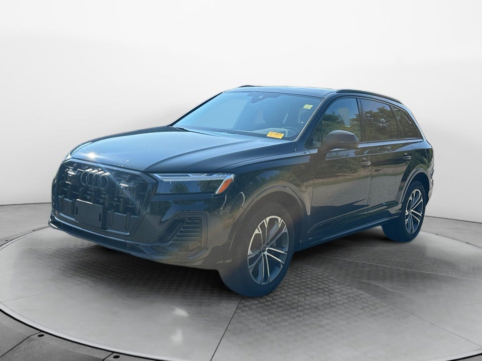 2025 Audi Q7 Premium Plus