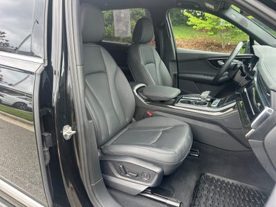 2025 Audi Q7 Premium Plus