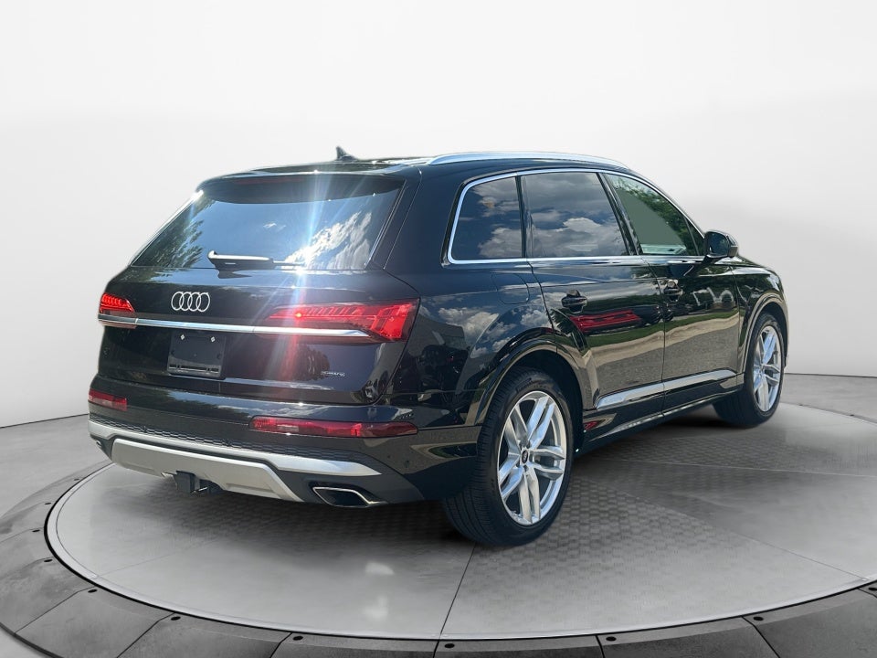 2025 Audi Q7 Premium Plus