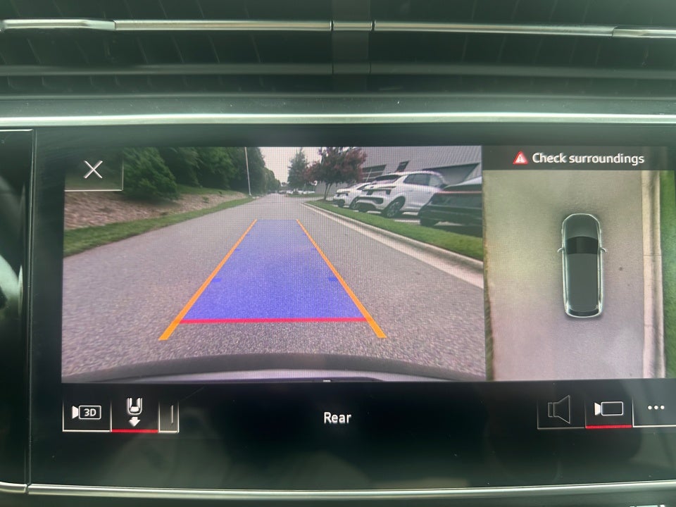 2022 Audi Q7 Premium Plus