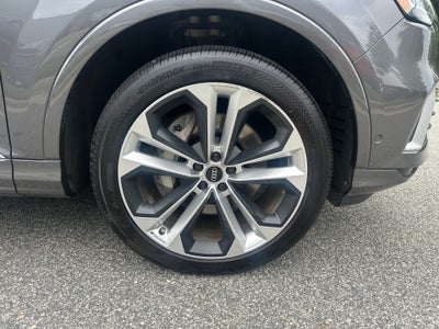2022 Audi Q7 Premium Plus
