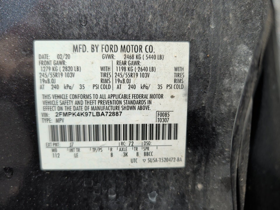 2020 Ford Edge Titanium
