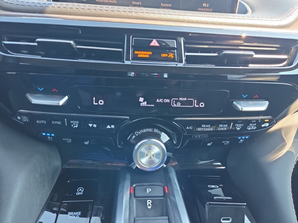 2023 Acura MDX w/Advance Package