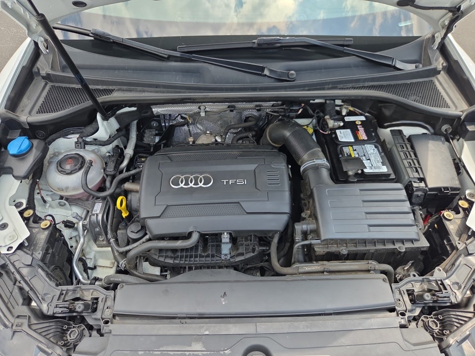 2019 Audi Q3 S line Premium Plus