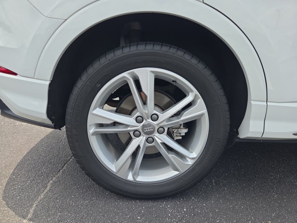 2019 Audi Q3 S line Premium Plus