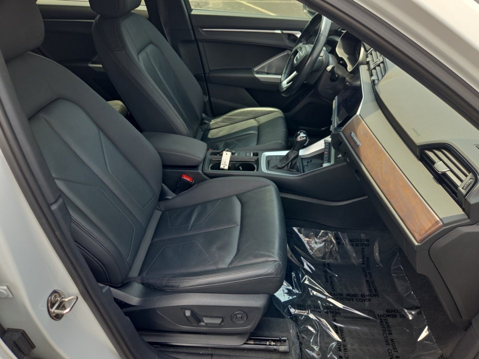 2019 Audi Q3 S line Premium Plus