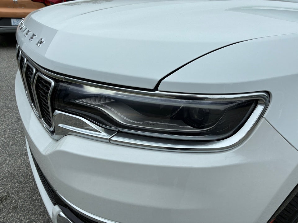 2023 Jeep Wagoneer Series III 4x4