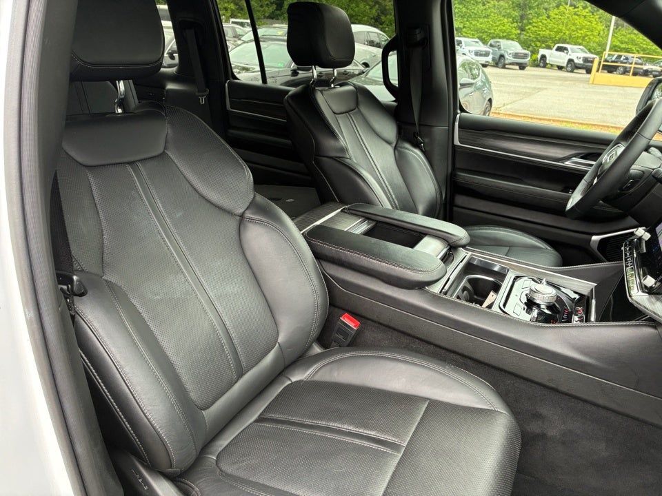 2023 Jeep Wagoneer Series III 4x4