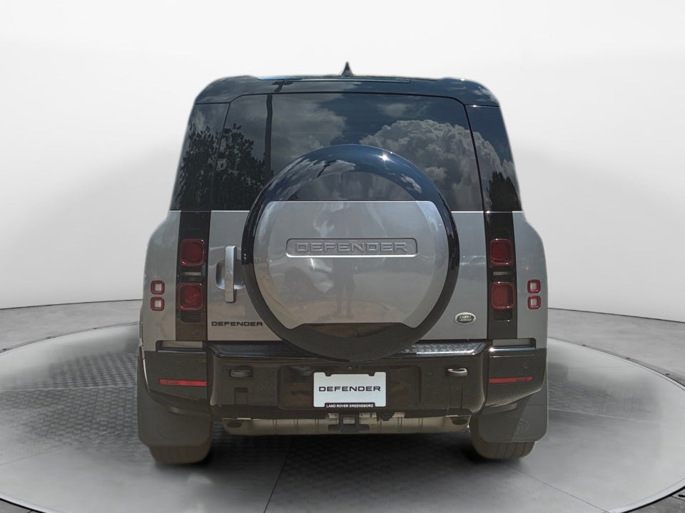 2024 Land Rover Defender X-Dynamic SE