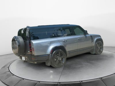 2024 Land Rover Defender X-Dynamic SE