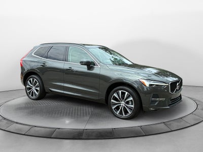 2022 Volvo XC60 Momentum
