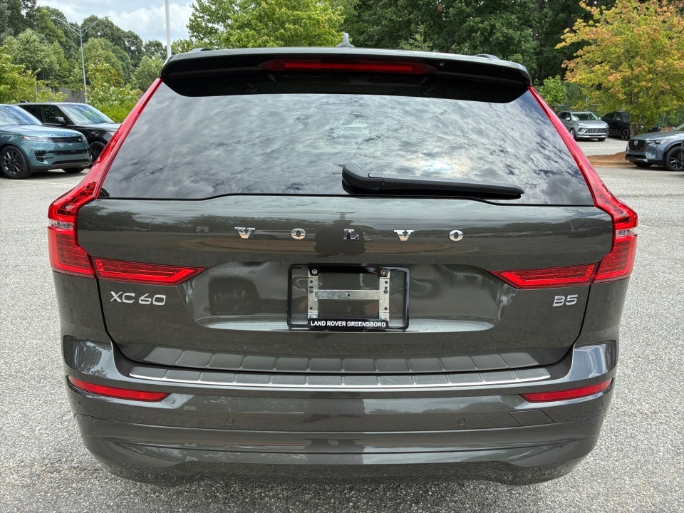 2022 Volvo XC60 Momentum