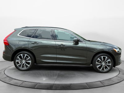 2022 Volvo XC60 Momentum