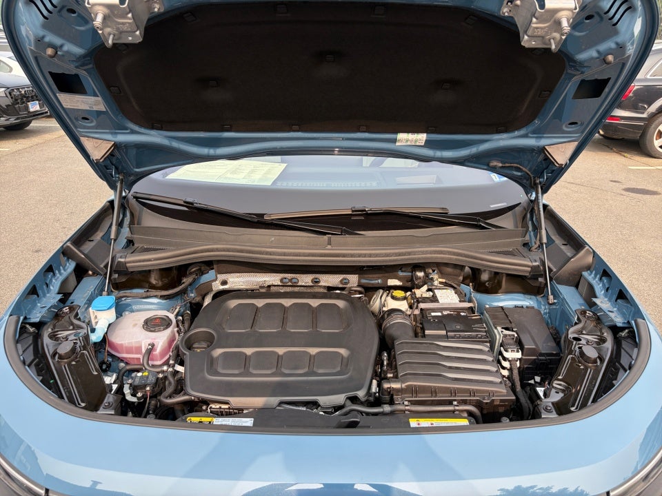 2025 Volkswagen Tiguan SEL R-Line