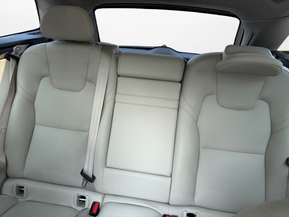 2019 Volvo XC60 Momentum