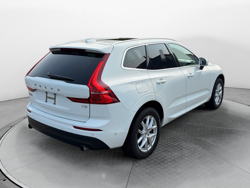 2019 Volvo XC60 Momentum
