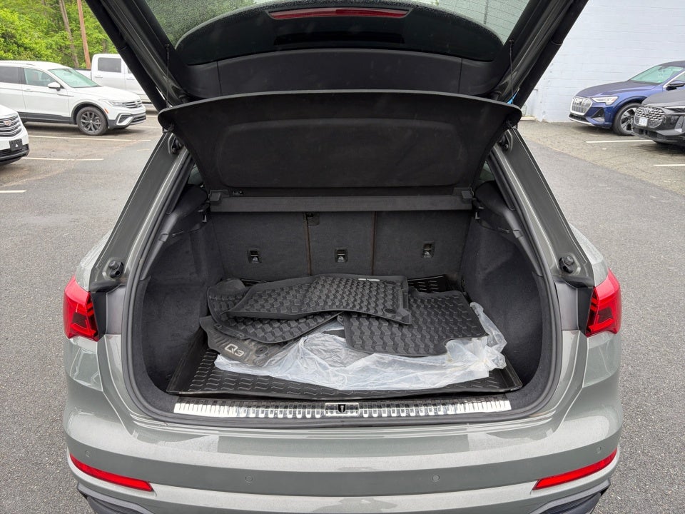 2021 Audi Q3 Premium 45 TFSI S line quattro Tiptronic