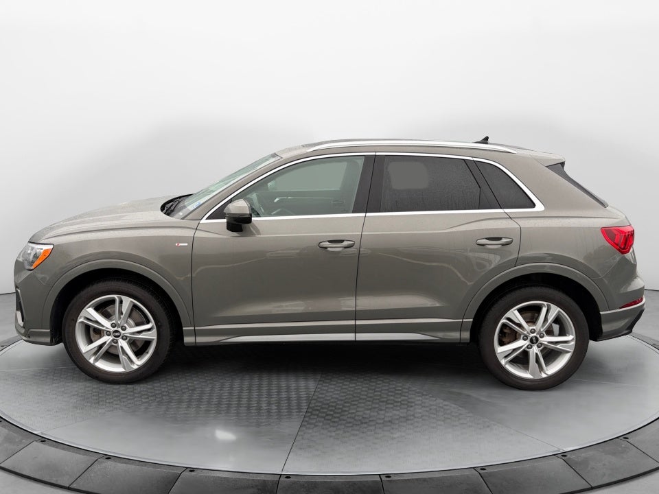 2021 Audi Q3 Premium 45 TFSI S line quattro Tiptronic