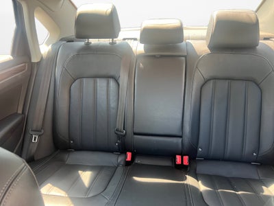 2022 Volkswagen Passat 2.0T Limited Edition
