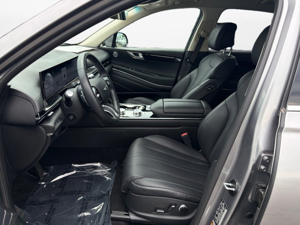 2025 Genesis GV80 2.5T Standard AWD