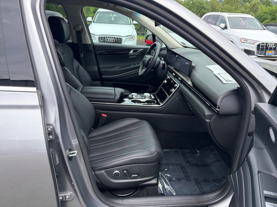 2025 Genesis GV80 2.5T Standard AWD