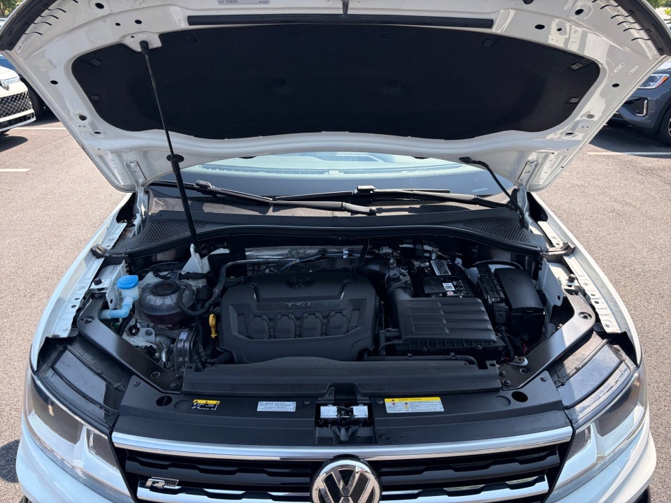 2021 Volkswagen Tiguan SE R-Line Black