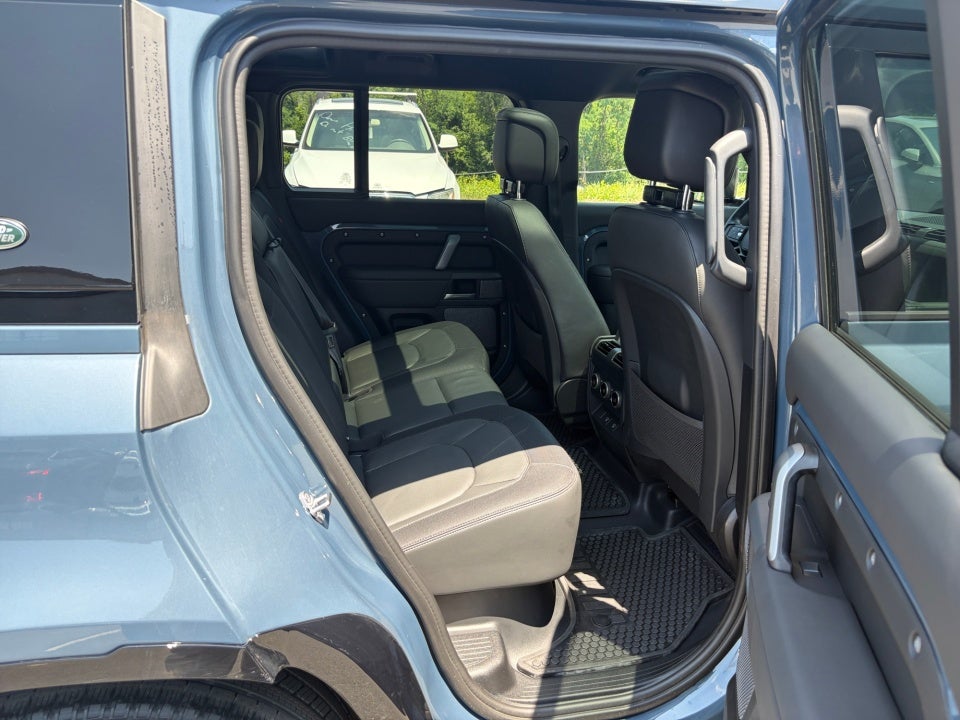 2024 Land Rover Defender X-Dynamic SE