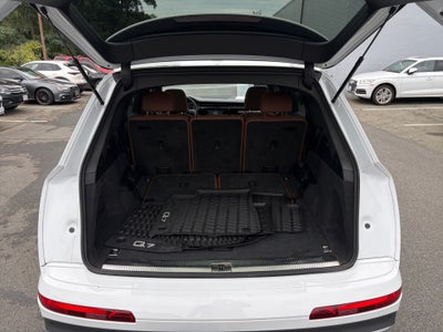 2023 Audi Q7 Premium