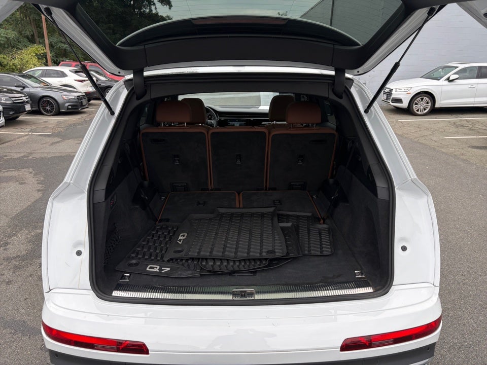 2023 Audi Q7 Premium
