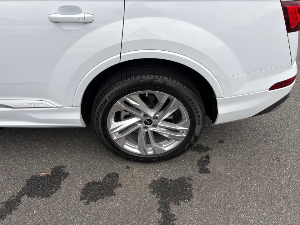 2023 Audi Q7 Premium