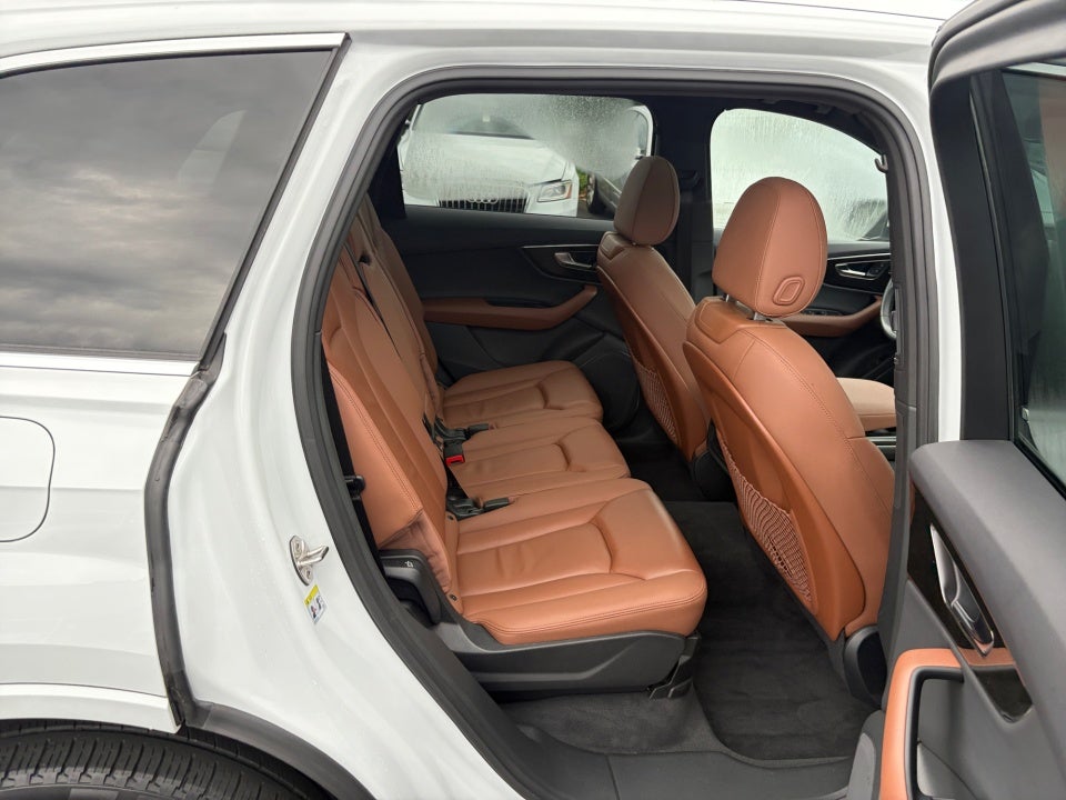 2023 Audi Q7 Premium