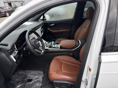 2023 Audi Q7 Premium
