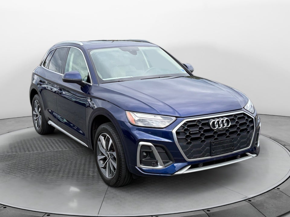 2022 Audi Q5 S line Premium Plus