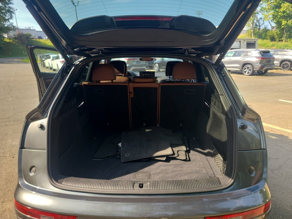 2023 Audi Q5 S line Premium Plus