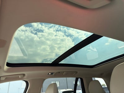 2017 Volvo XC90 Momentum