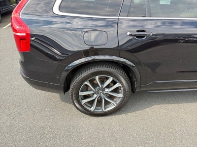 2017 Volvo XC90 Momentum