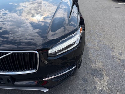 2017 Volvo XC90 Momentum