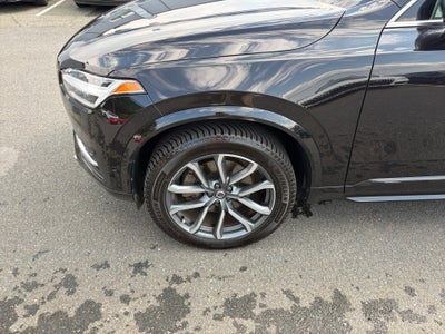 2017 Volvo XC90 Momentum