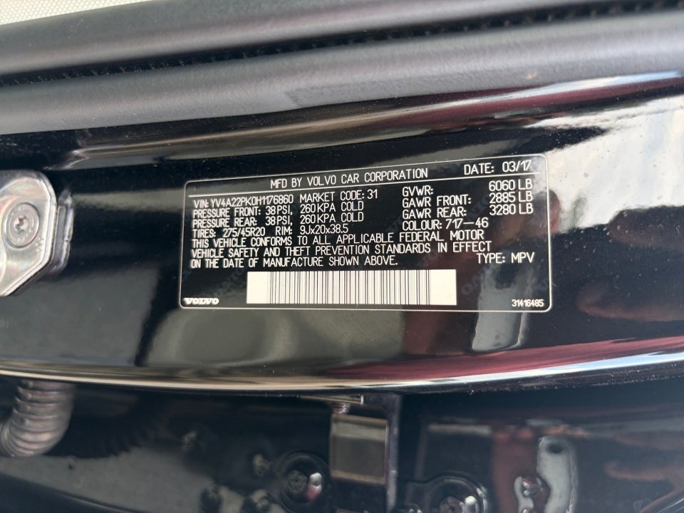 2017 Volvo XC90 Momentum